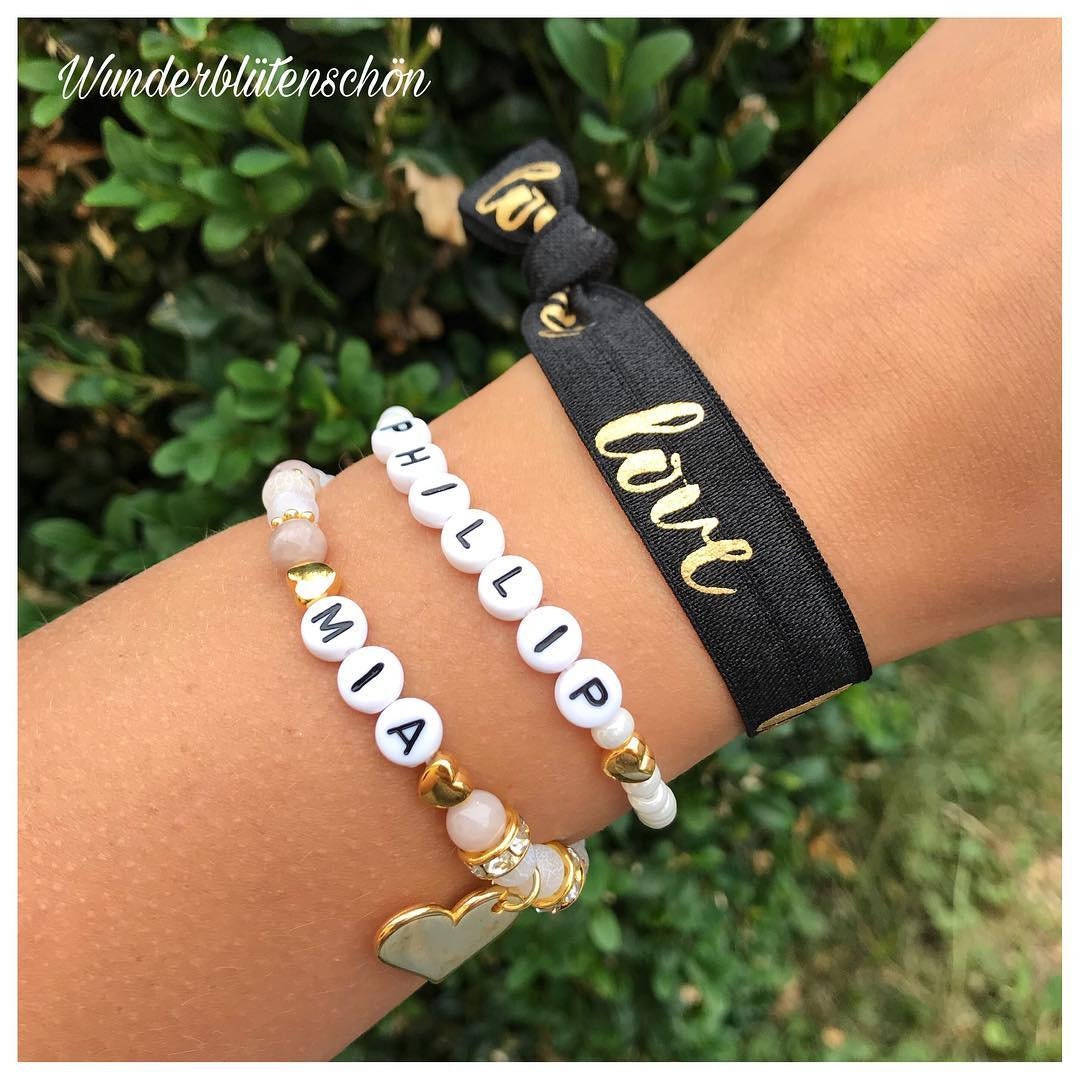 Personalisiertes Armband "White Love" in Perlmutt