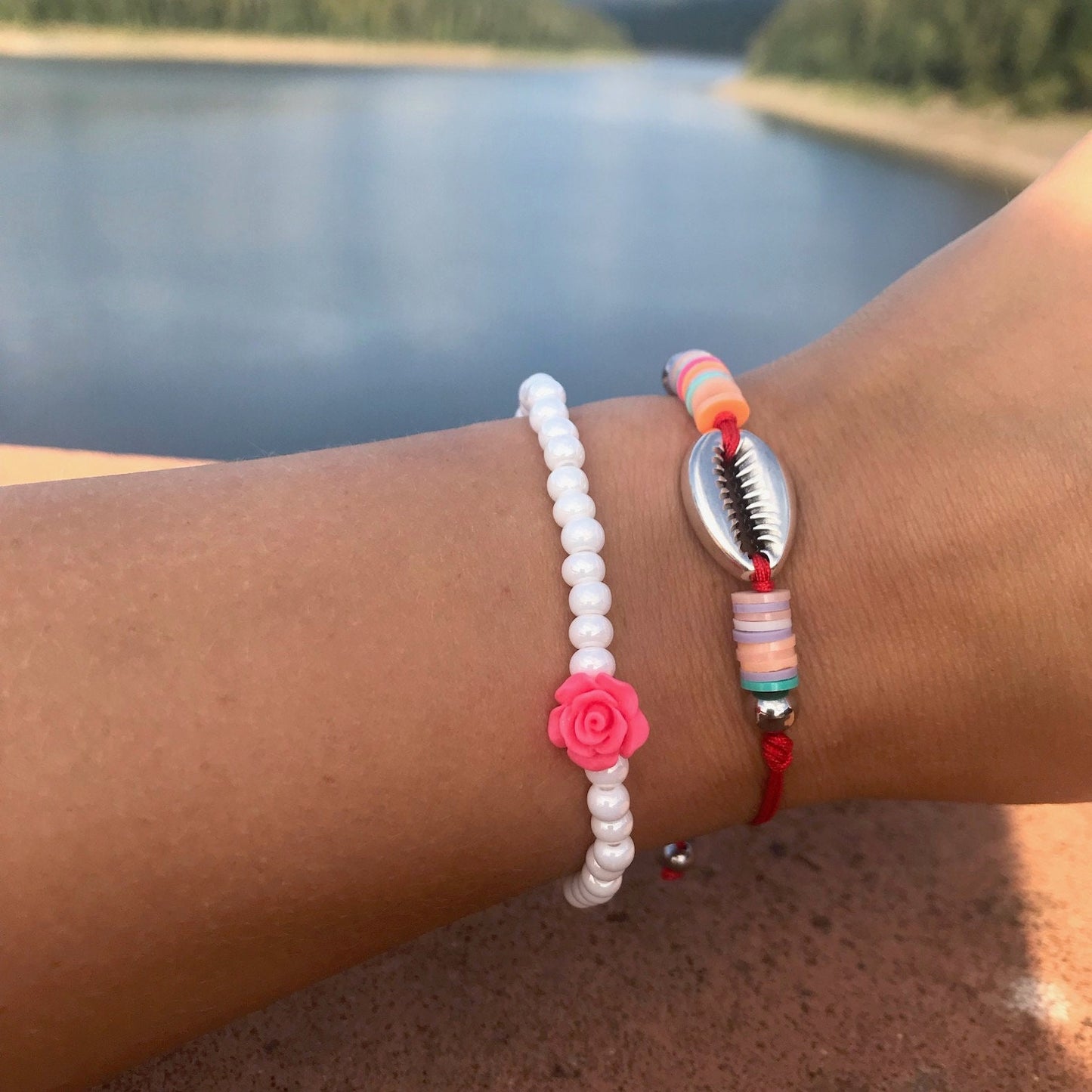 Armband "Pearly Rose" aus Glasperlen
