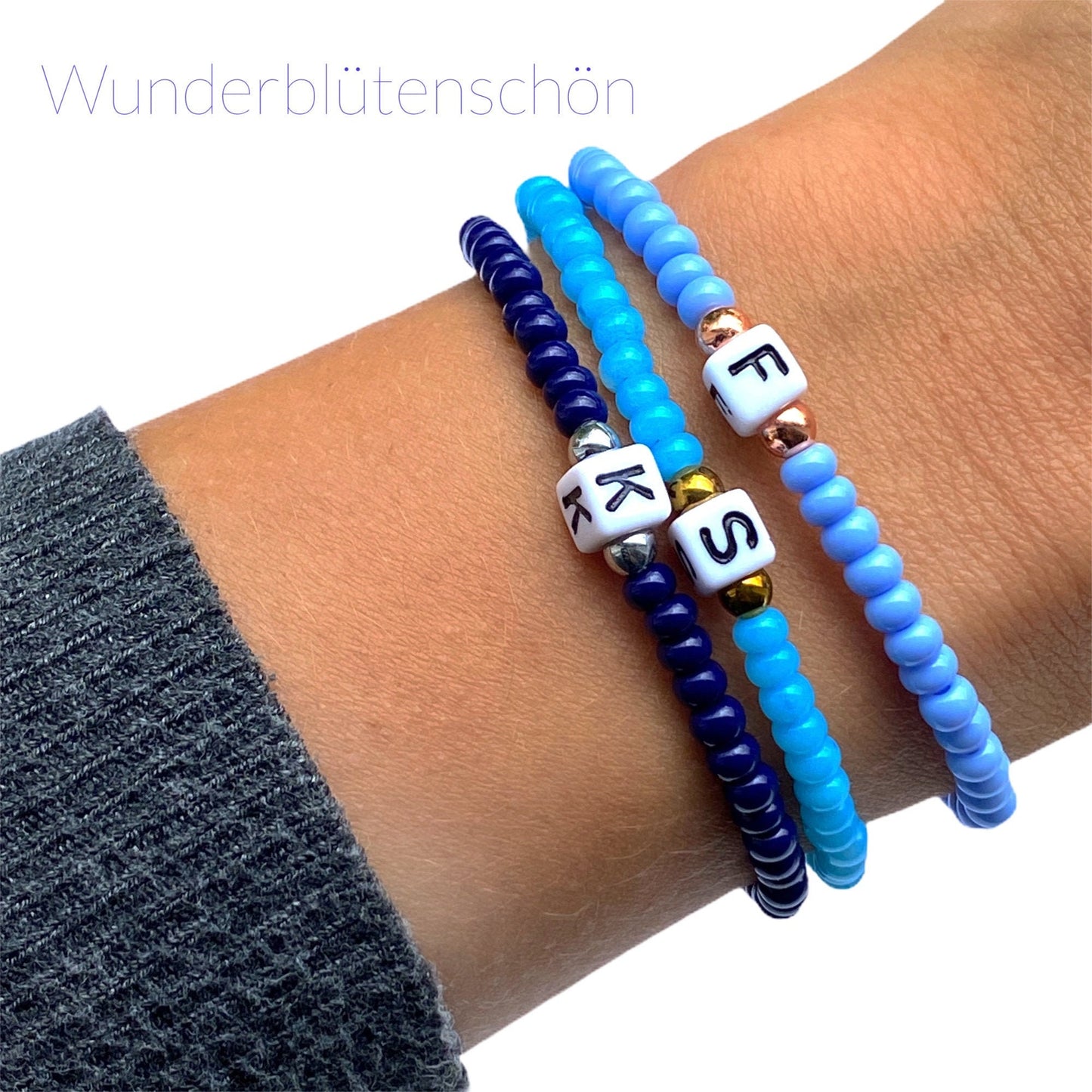Personalisiertes Armband "Blues" aus Glasperlen