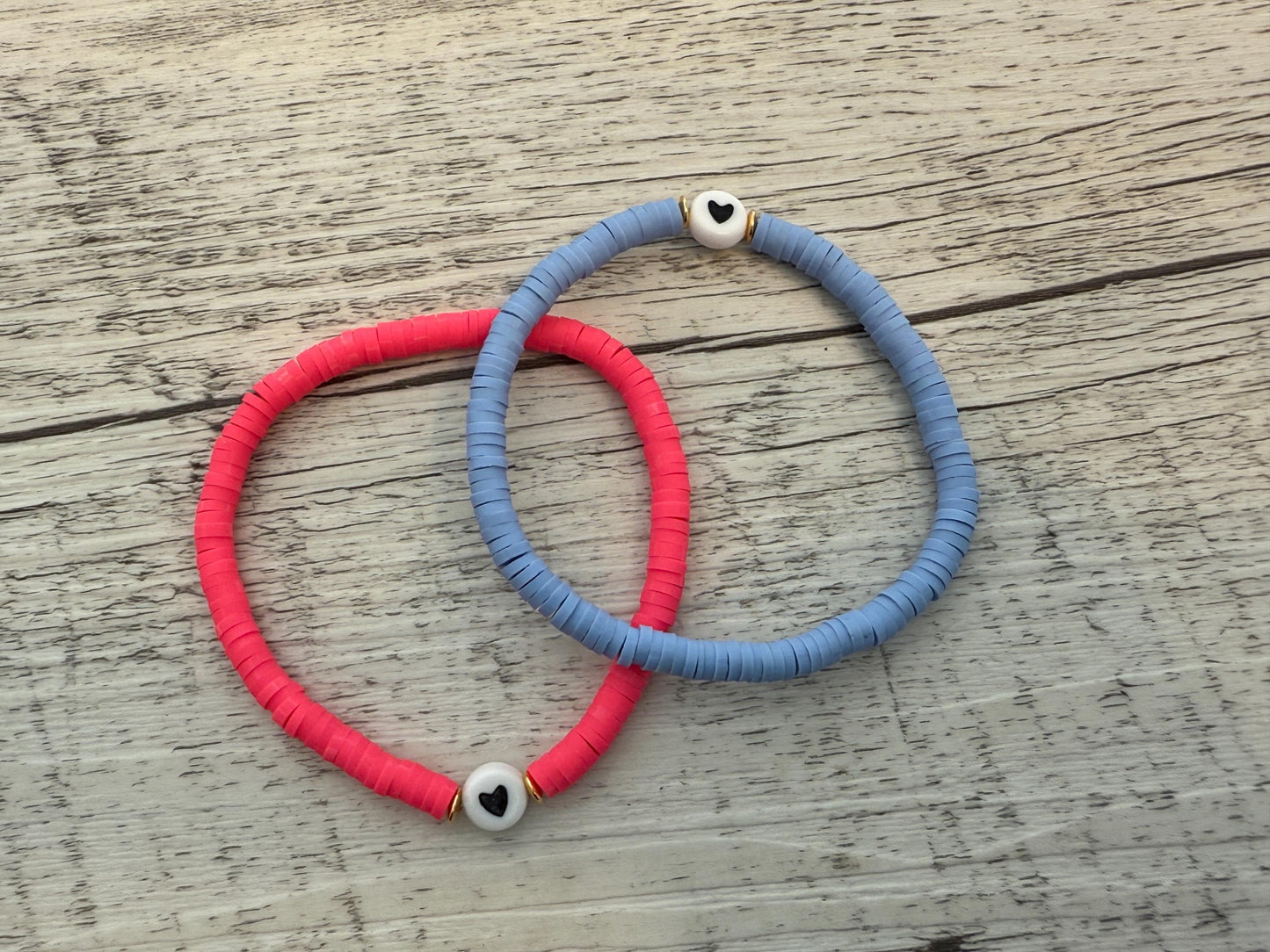 Herz Armband Neon Pink oder Flieder mit Gold