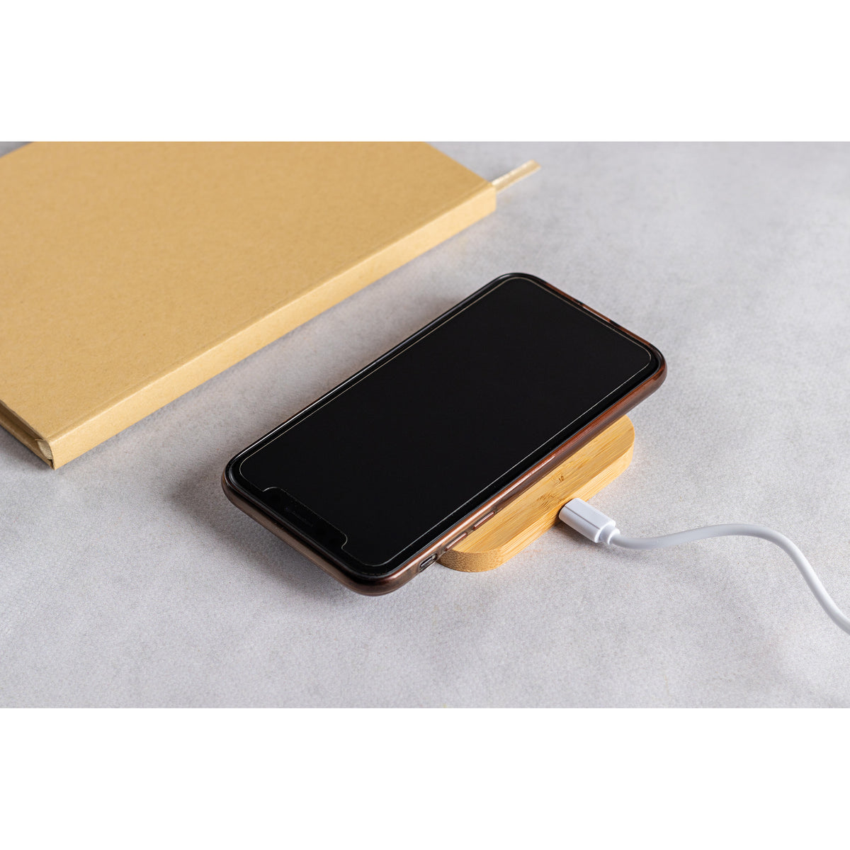Wireless Charger aus Bambus mit 2 USB Hubs ROMAN