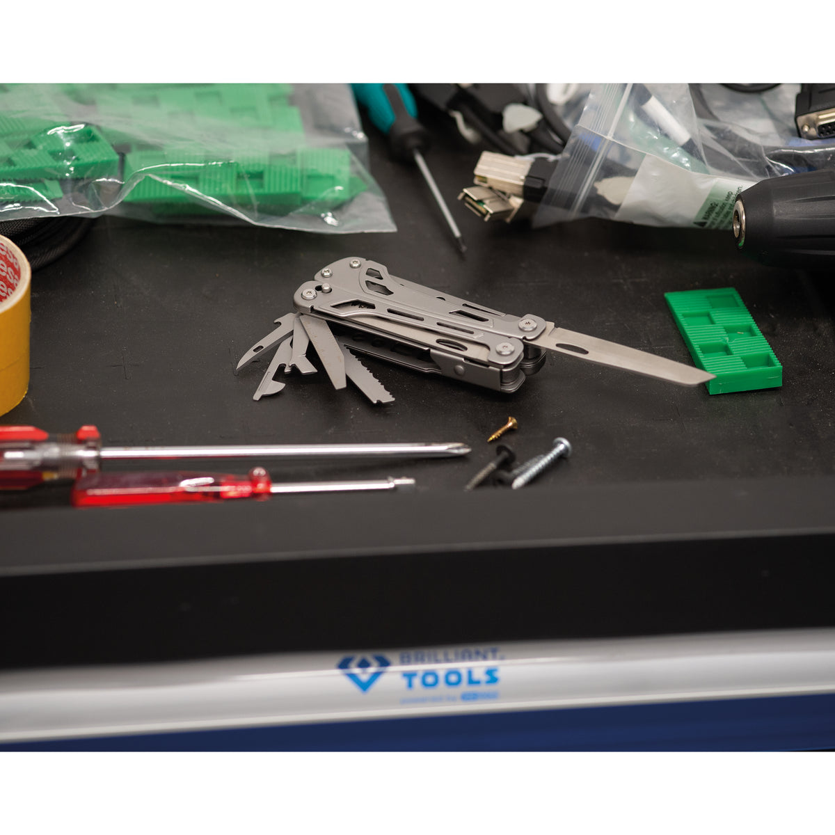 CrisMa 15-teiliges Multitool GEDEON