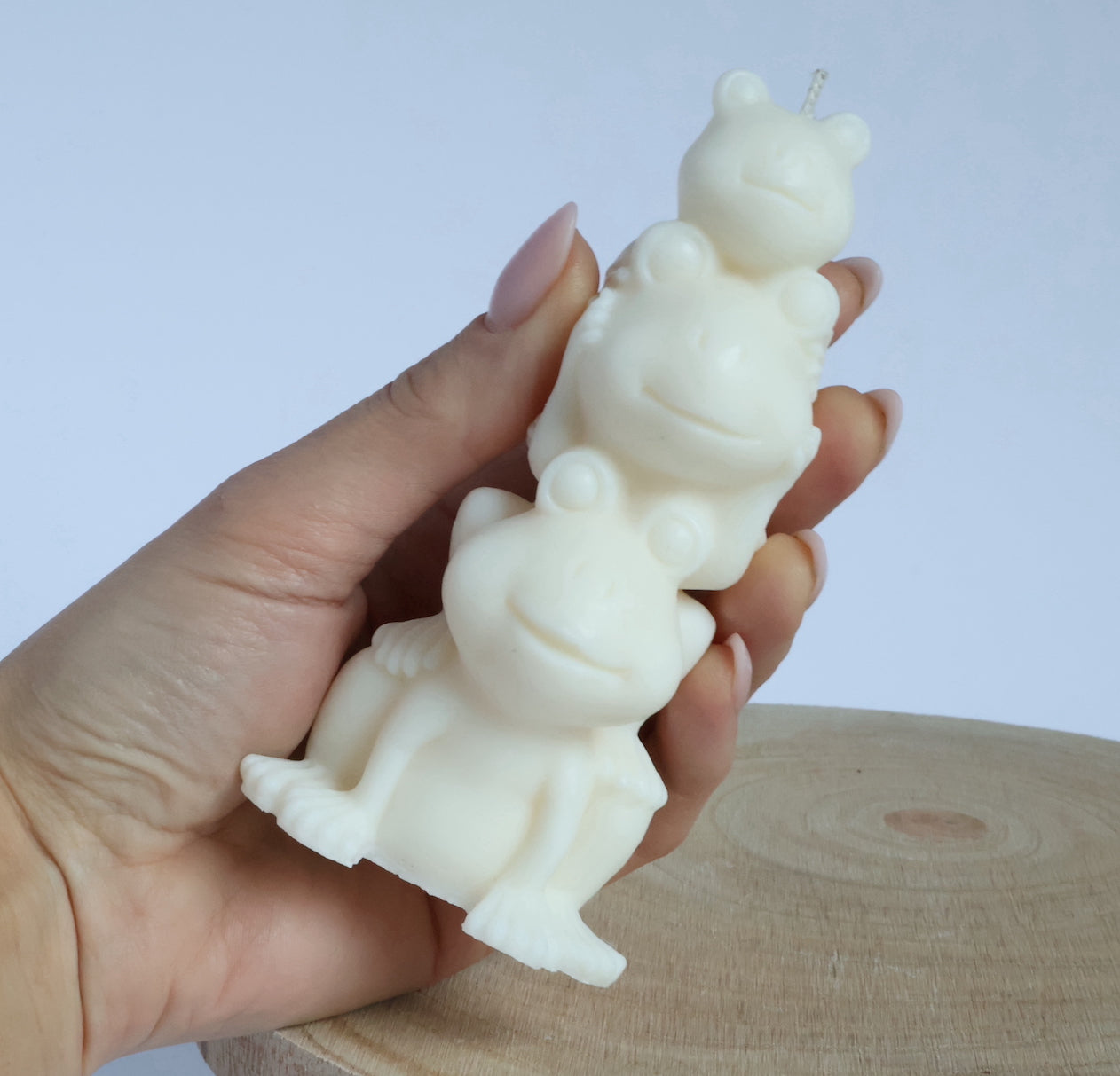 Frosch Kerze aus veganem Sojawachs - handbemalt