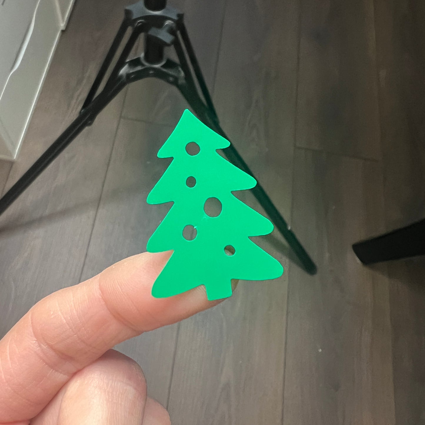 16 Tannenbaum Aufkleber - Vinylsticker zur weihnachtlichen Dekoration