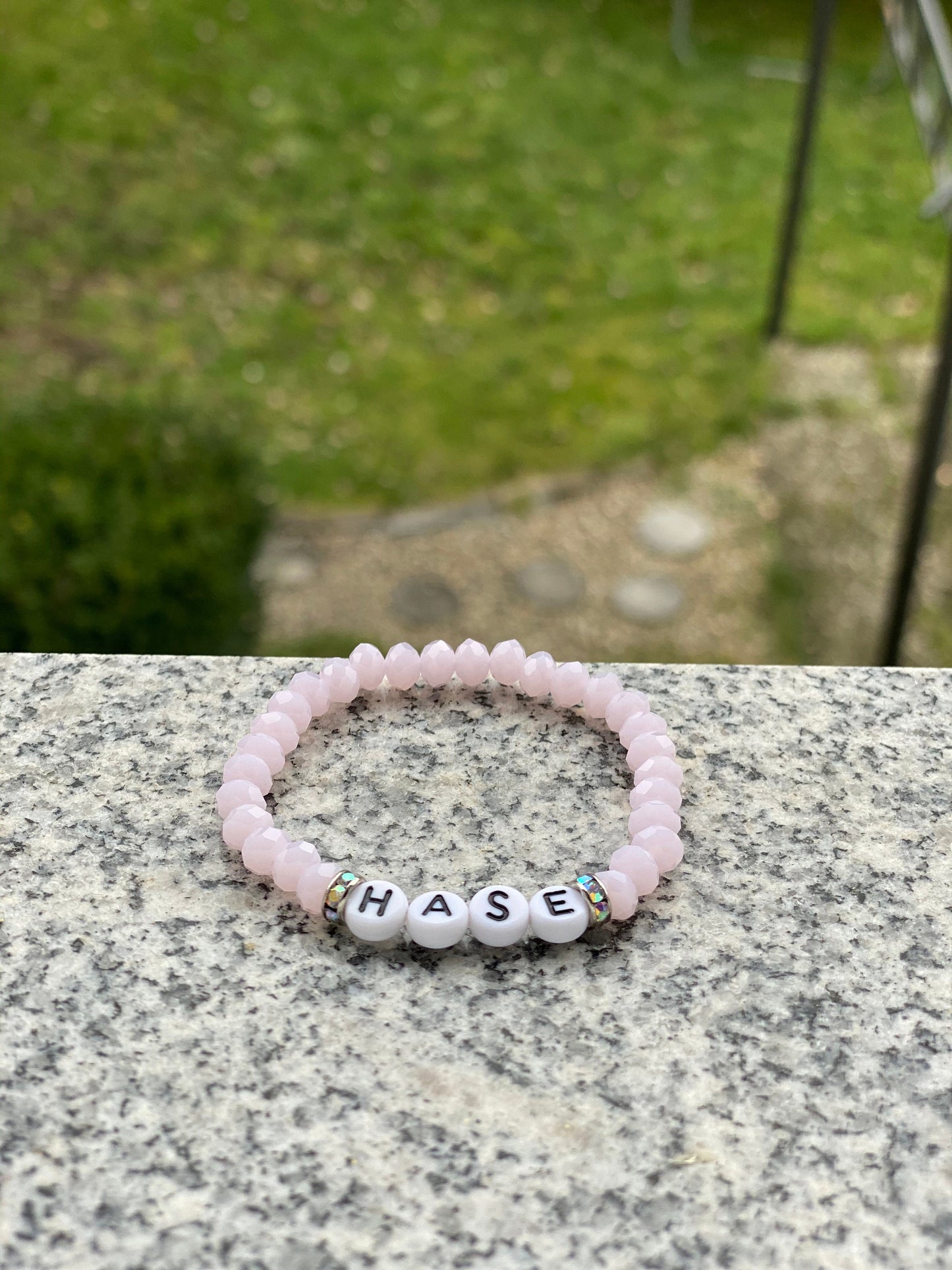 Personalisiertes Armband in Rosa mit Silber Glitzer