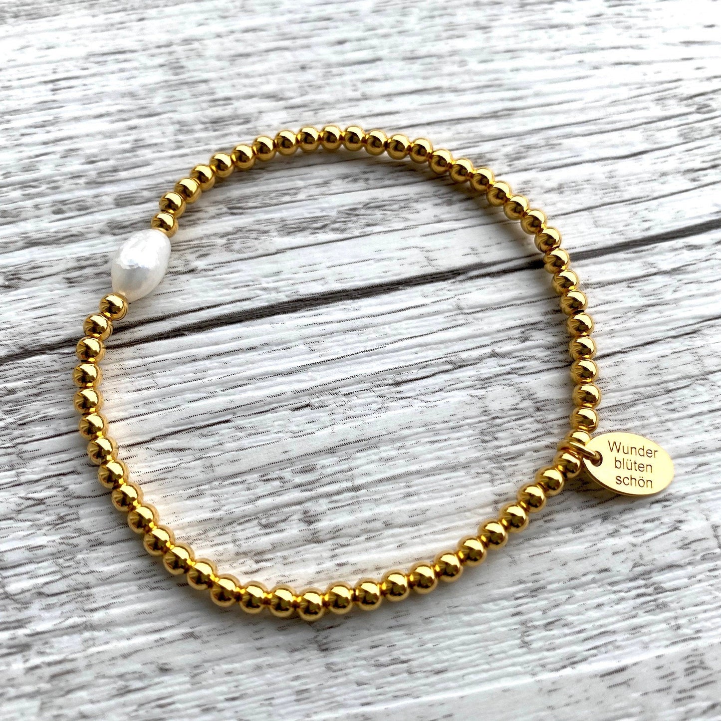 Armband "Golden Pearl" aus 925er Sterlingsilber 24 Karat vergoldet mit Süßwasserperle