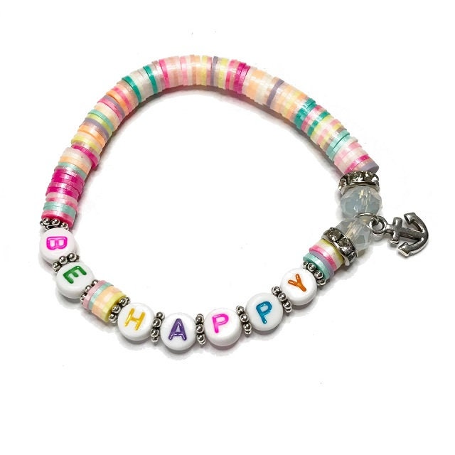 Personalisiertes Armband "Be Happy" aus bunten Katsuki Perlen