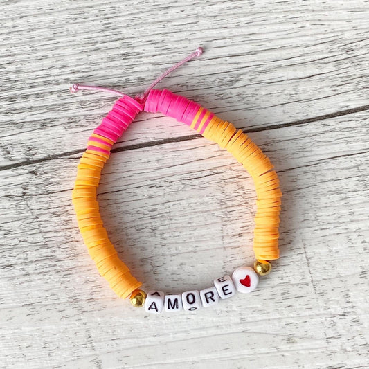 Personalisiertes Armband "Amore Neon" aus Katsuki Perlen