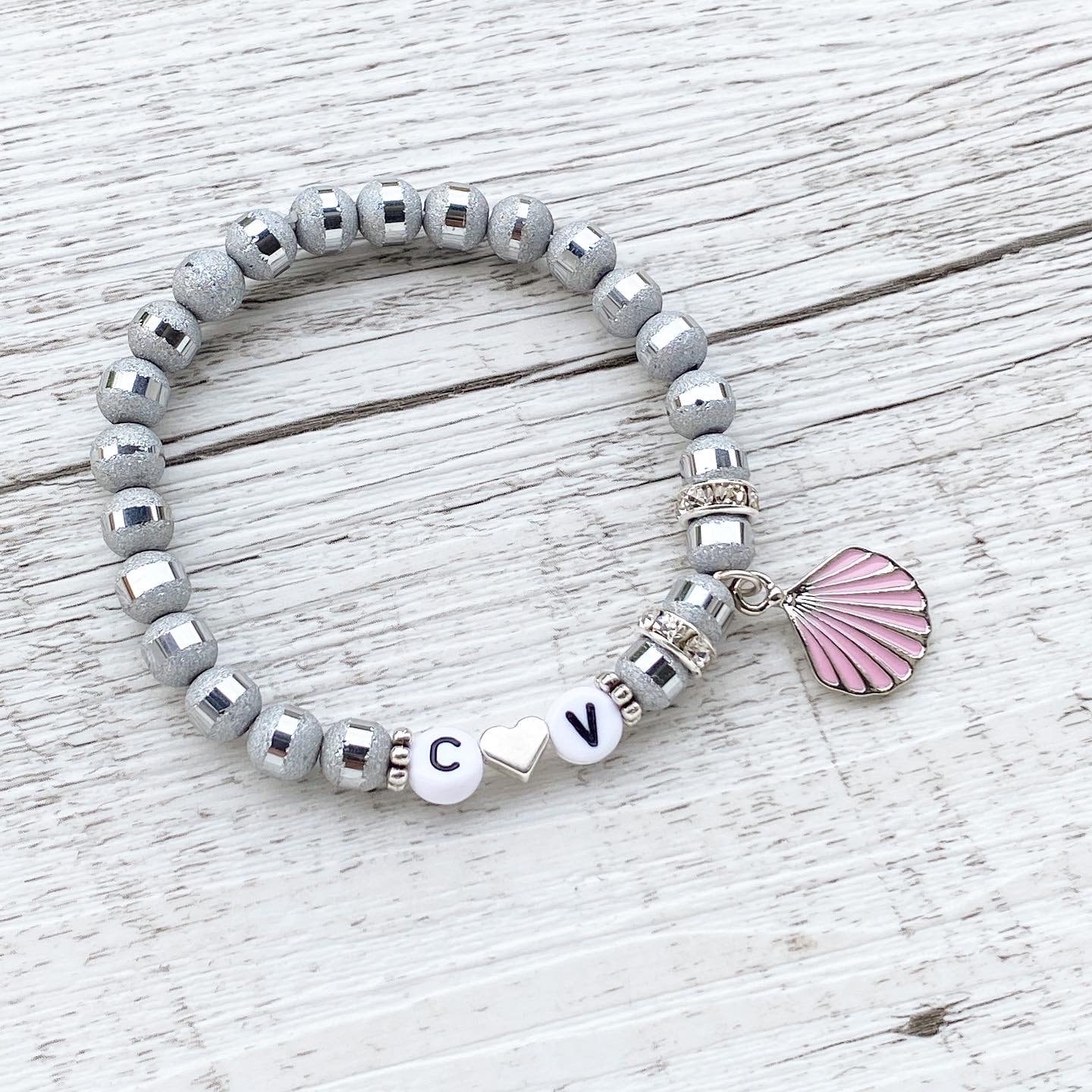 Personalisiertes Armband "Silver Shell" mit Muschel Anhänger