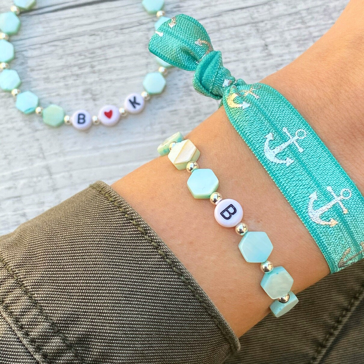Personalisiertes Armband "Hexagon Shell" 925er Sterlingsilber Muscheln Muschelperlen