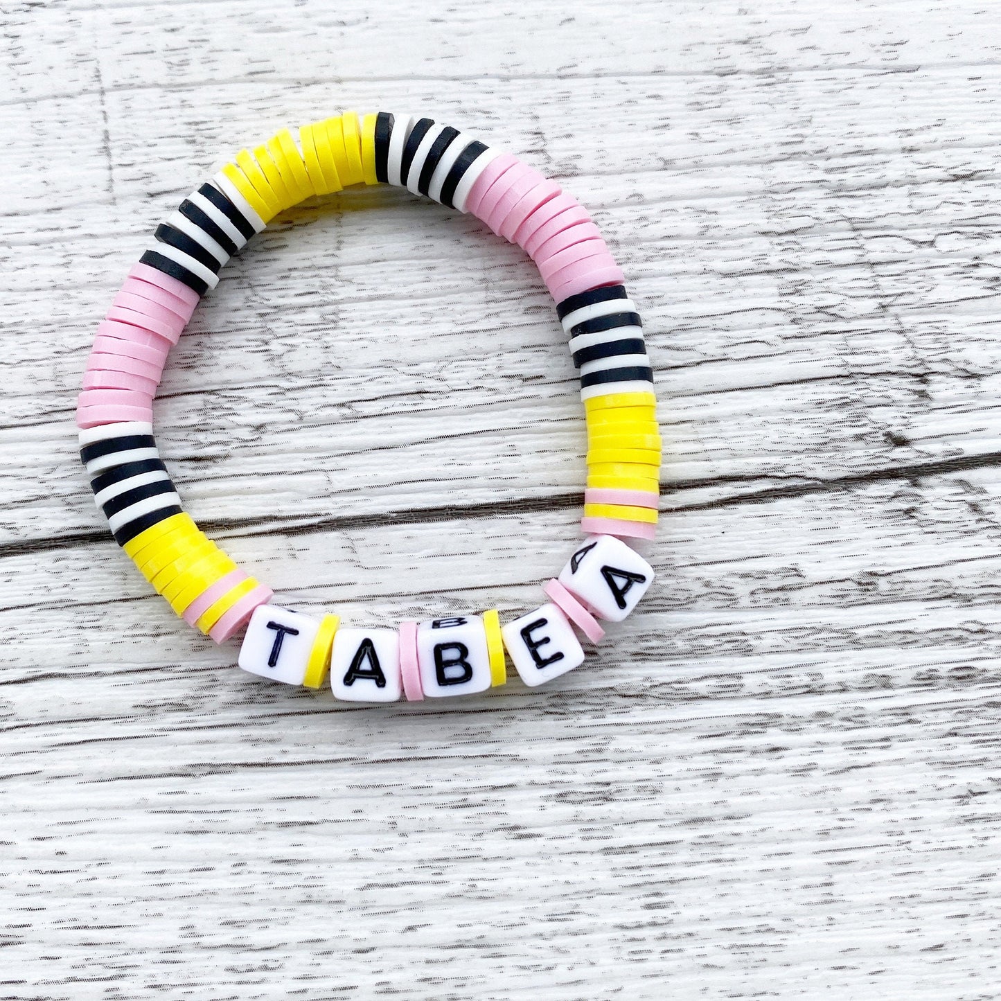 Personalisiertes Armband "Sweets" aus Katsuki Perlen