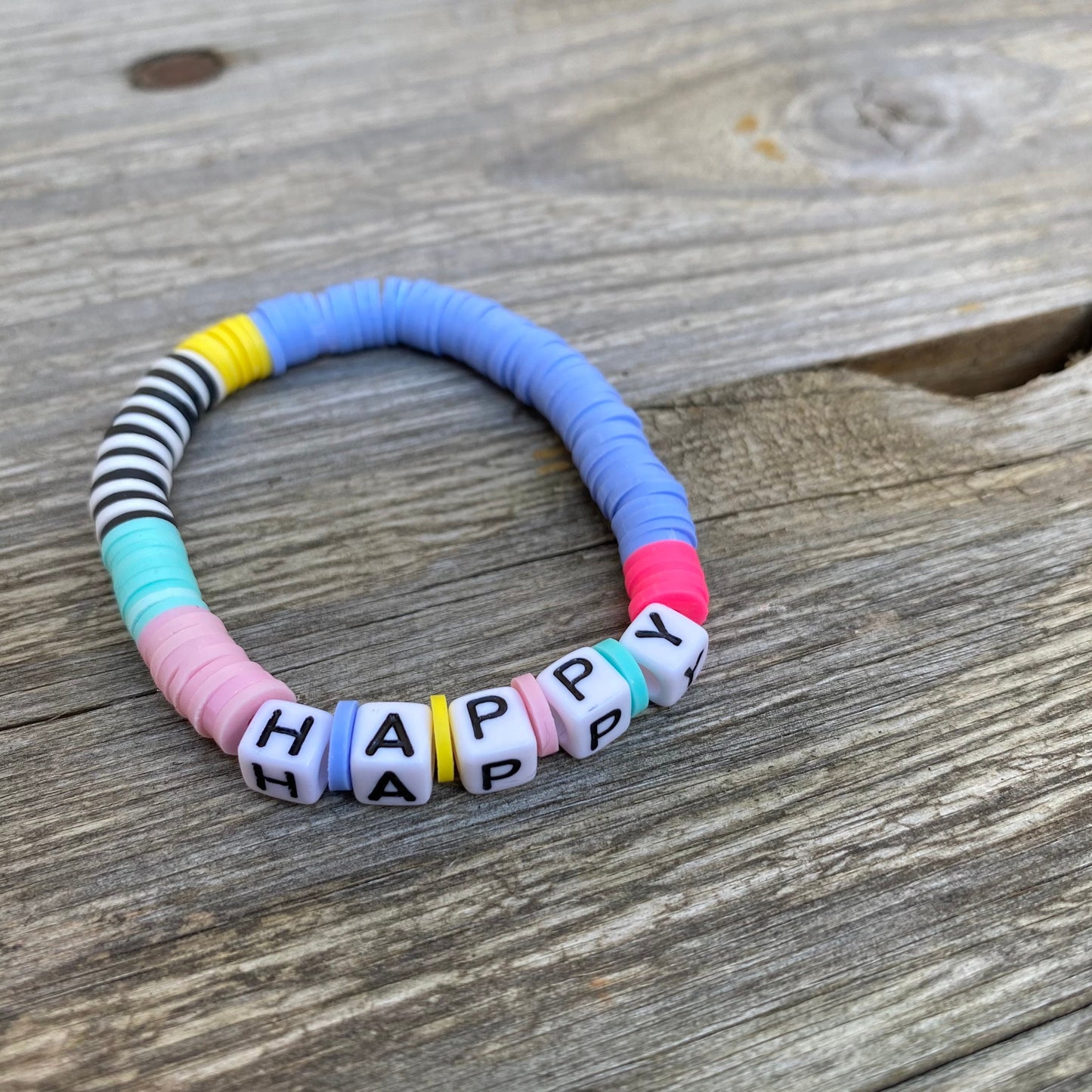 Personalisiertes Armband "Colours" aus bunten Katsuki Perlen
