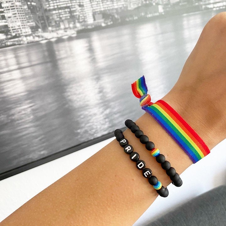 Personalisiertes Armband "Black Rainbow"