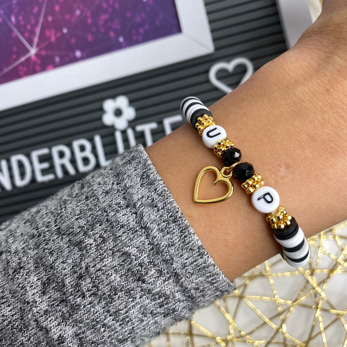 Personalisiertes Armband "Stripes" aus Katsuki Perlen Gold