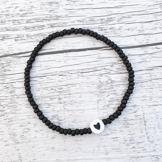 Minimalistisches Armband "Black Heart"
