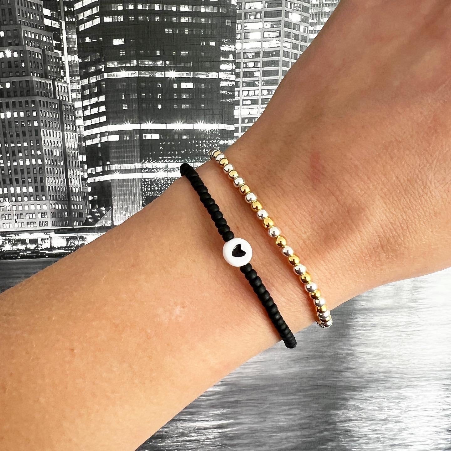 Minimalistisches Armband "Black Heart"