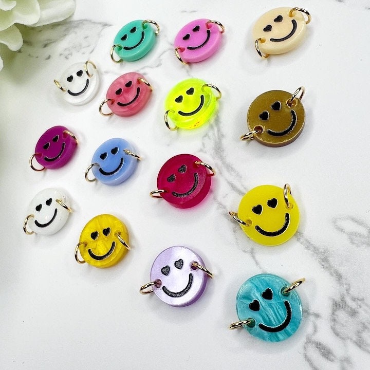 15 Smiley Verbinder / Anhänger mit goldenen Edelstahl Ösen