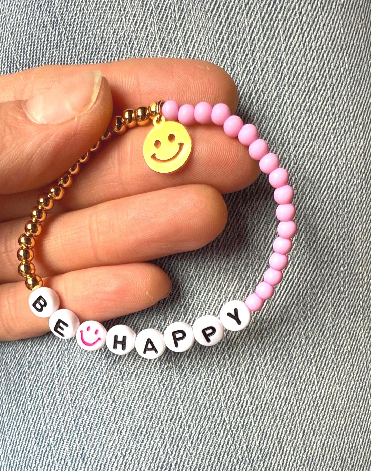 Personalisiertes Armband mit Smiley aus Edelstahl vergoldet