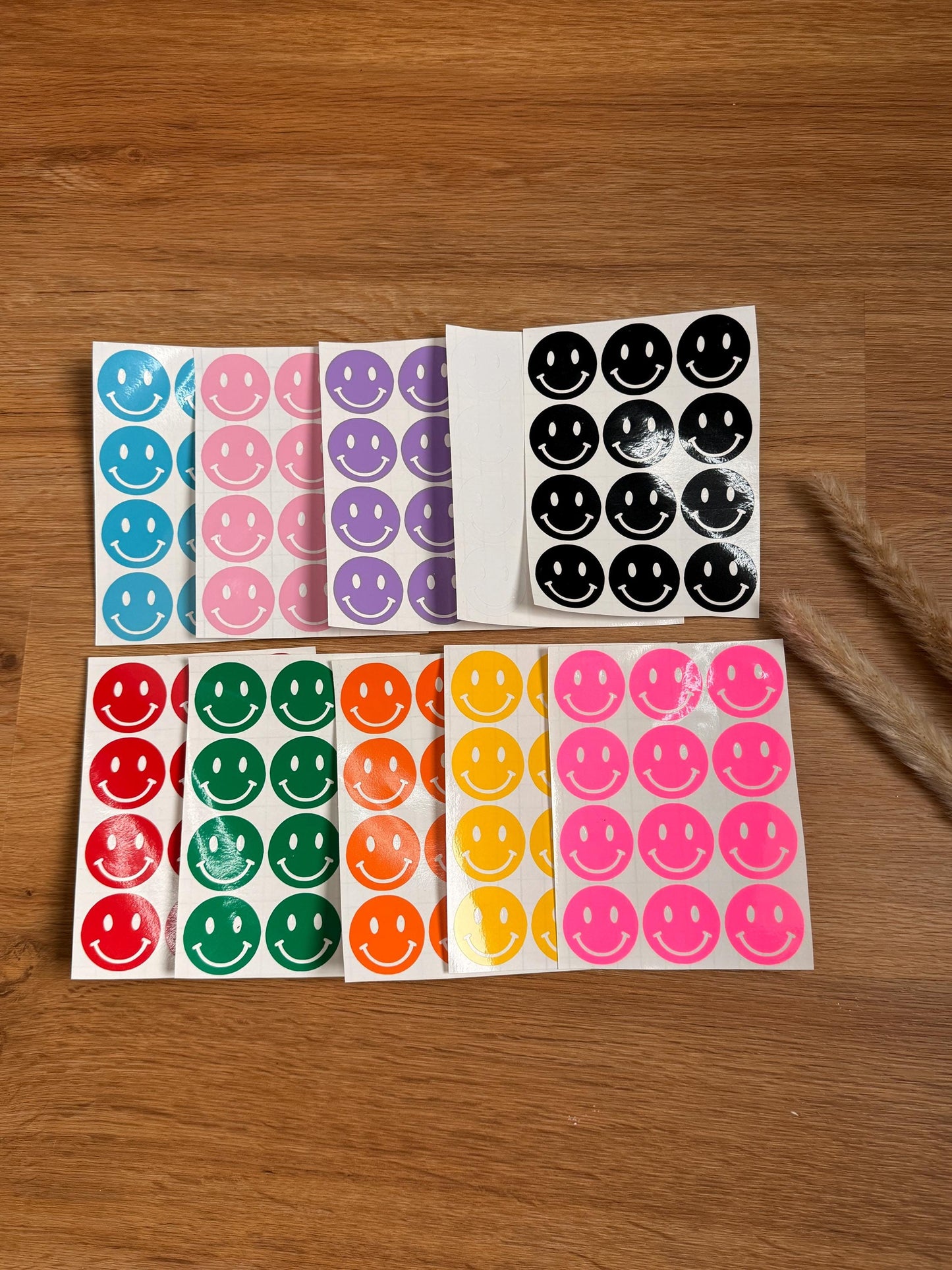 12 Smiley Aufkleber Rosa - aus Vinyl glänzend