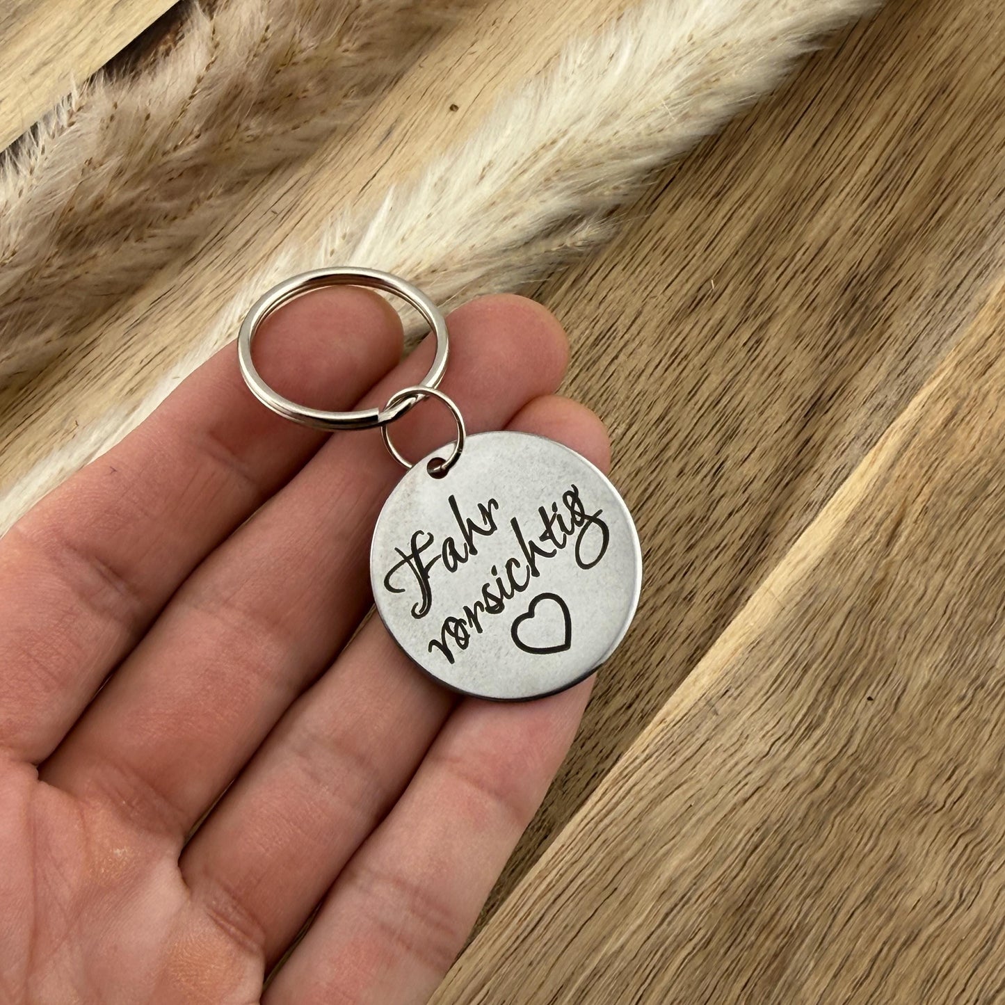 personalisierter Schlüsselanhänger aus Edelstahl