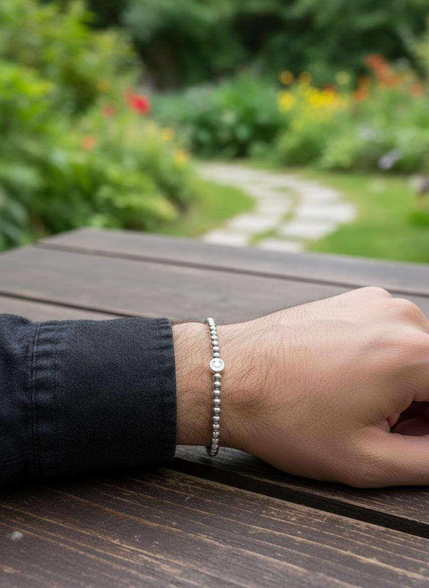 Personalisiertes Armband "Silver Letter" aus Edelstahlperlen