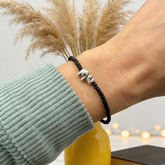 Armband mit Elefant - Glasperlen schwarz matt - Silber