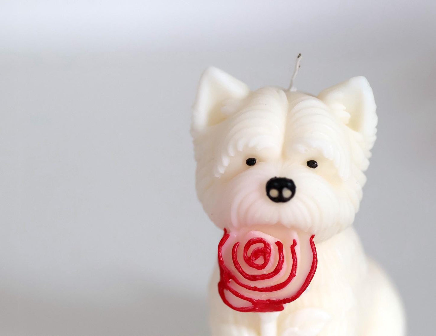 West Highland White Terrier Kerze - Westi Hund - mit Rose - aus Sojawachs
