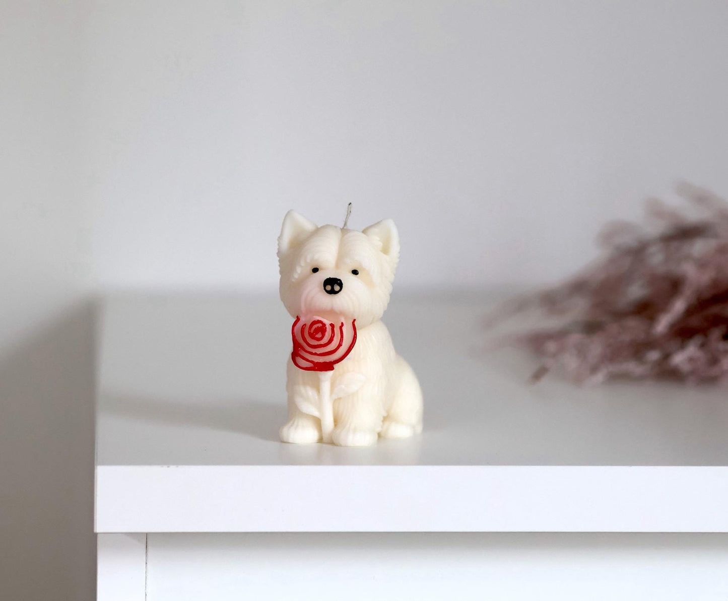 West Highland White Terrier Kerze - Westi Hund - mit Rose - aus Sojawachs
