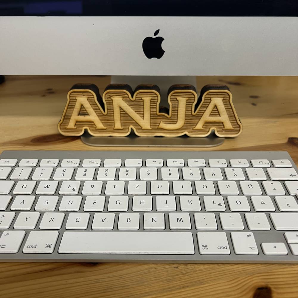 Namensschild aus Holz
